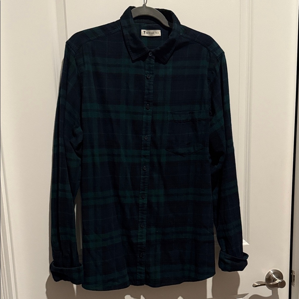 Woman’s Green Plaid Shirt American Tall XL